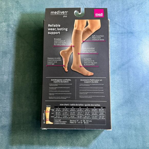 Mediven 19803 Plus Compression Socks Calf Length Closed Toe Beige 20-30 Size III - Picture 3 of 4